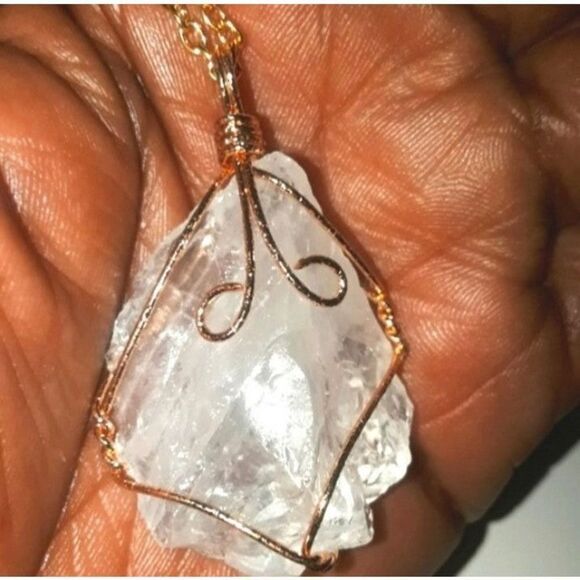 clear quarts natural Healing crystal pendant necklace - Picture 5 of 8